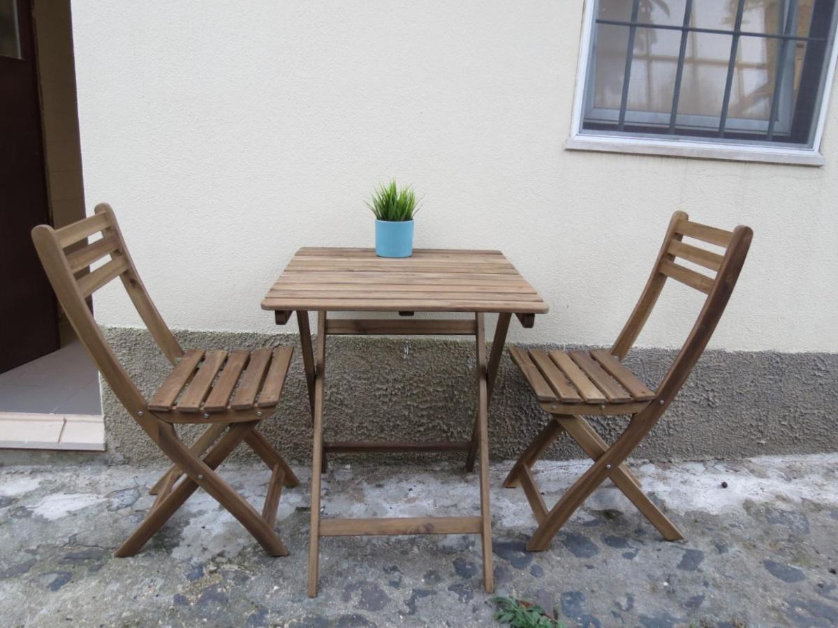Belem 27, Terrace * Lisbon